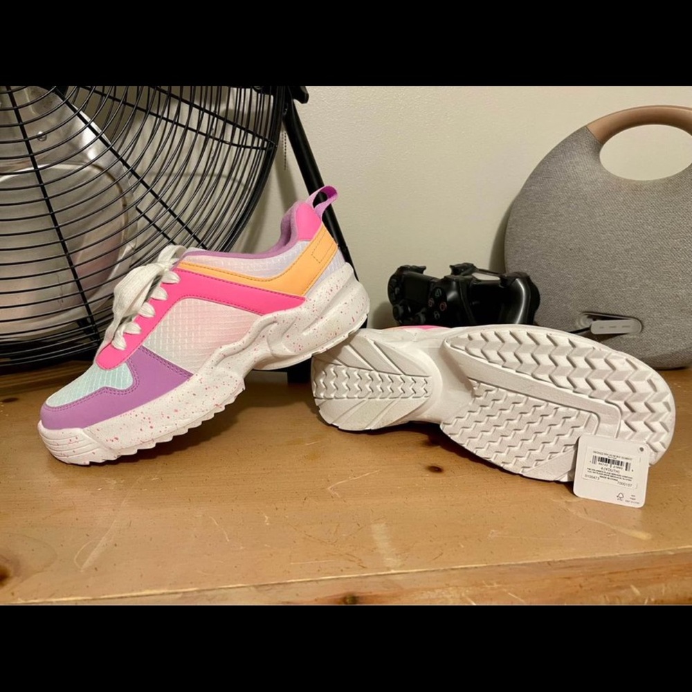 New Never Worn Color Block Kids Shoes!